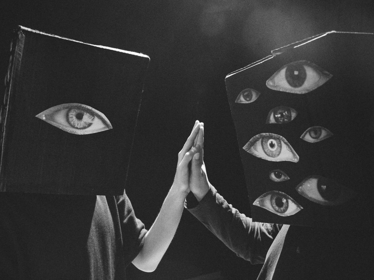 The Challenges of Writing&nbsp;Collaboratively